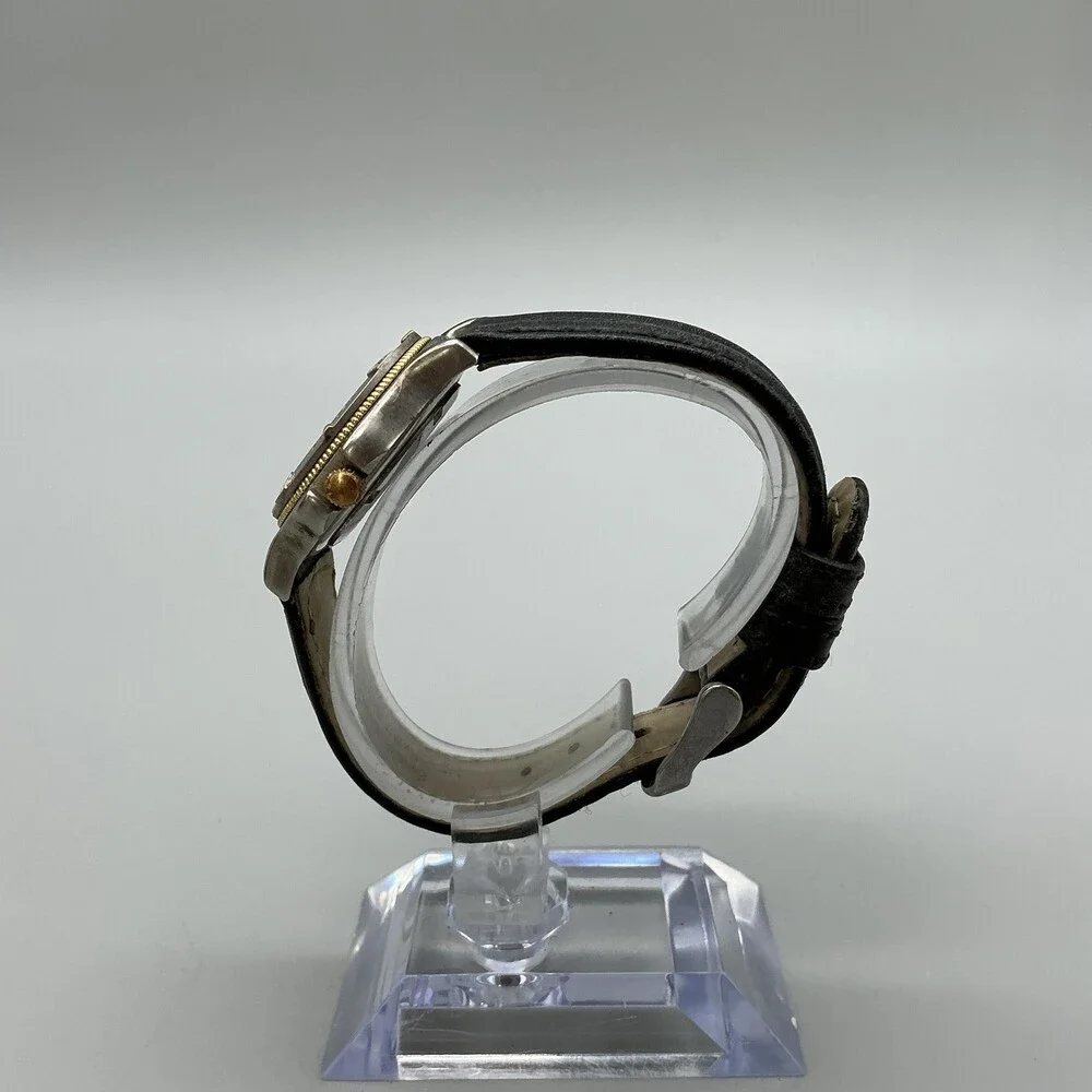 Eddie Bauer V102 Womens Watch 30mm White Dial Black Leather Date New Battery